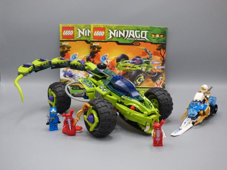 lego 9445 Ninjago Fangpyre Truck Ambush met boekjes, Kinderen en Baby's, Speelgoed | Duplo en Lego, Gebruikt, Lego, Complete set
