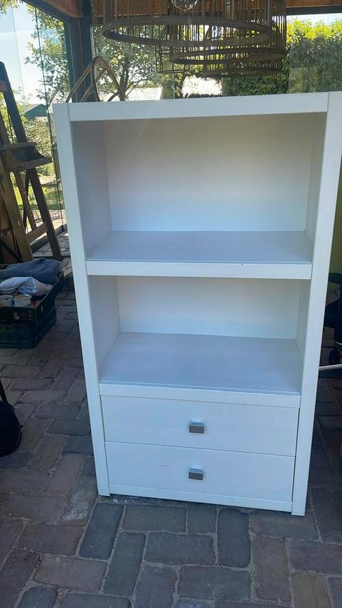 GRATIS wit kastje kinderkamer, Huis en Inrichting, Kasten | Boekenkasten, Gebruikt, 50 tot 100 cm, Minder dan 100 cm, 25 tot 50 cm