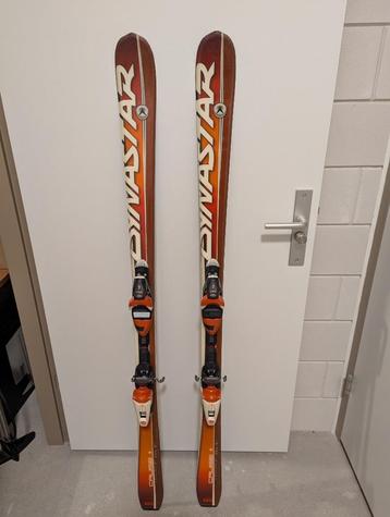 Dynastar Skis Lengte 160cm, Radius 14m beschikbaar voor biedingen