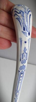 Soep lepel Porseleinen Soeplepel~Antieke Soep lepel blauw, Antiek en Kunst, Antiek | Bestek, Ophalen of Verzenden