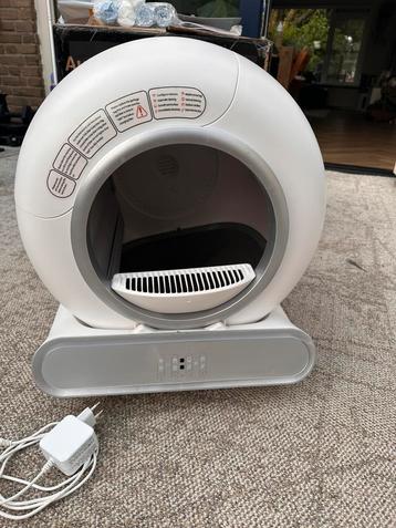 Automatische kattenbak Viervoeter(Met extra bodem +garantie) beschikbaar voor biedingen
