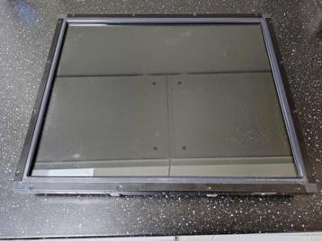 19 inch ELO ET1937L LCD Touch Monitor (INBOUWPANEEL) VGA beschikbaar voor biedingen
