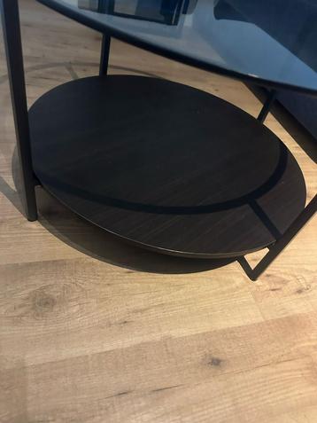 Salontafel zo goed als nieuw beschikbaar voor biedingen
