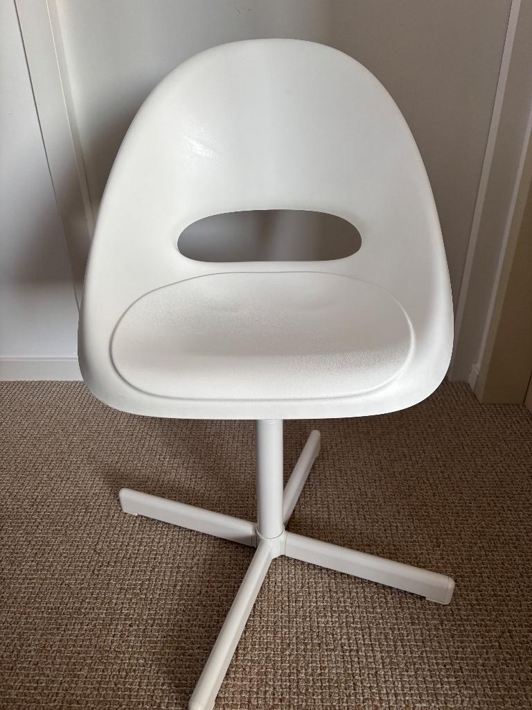 Bureaustoel kind 6-10 jaar, Ophalen, Zo goed als nieuw, Wit, Bureaustoel