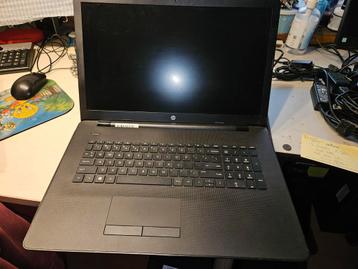 Hp 17 inch i3 4GB Ram 240GB SSD Windows 11 64bit  beschikbaar voor biedingen