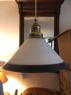 2 hanglampen / vintage / melkglas, Huis en Inrichting, Ophalen, Zo goed als nieuw, Minder dan 50 cm