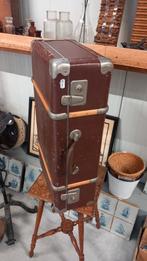 Vintage Bruine #hoekjesKoffer met Metalen Details, Minder dan 50 cm, Gebruikt, 50 tot 75 cm, Minder dan 50 cm