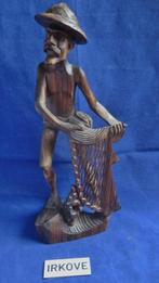 OOSTERSE VISSER MET NET * Hout *, Antiek en Kunst, Kunst | Beelden en Houtsnijwerken, Verzenden