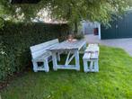 Grote tuintafel met banken - Verweerd, Tuin en Terras, Ophalen of Verzenden, Gebruikt, Rechthoekig, Hout