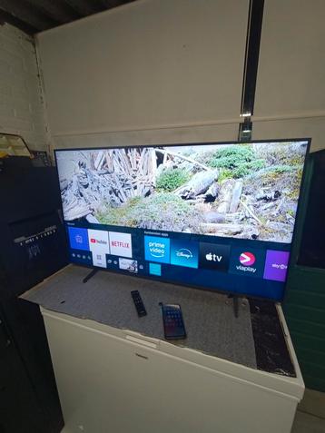 Samsung 50 inçh smart tv beschikbaar voor biedingen