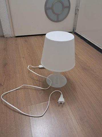 Table Lamp beschikbaar voor biedingen