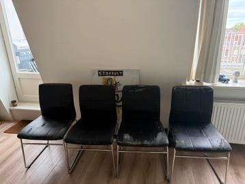 4 Zwarte Stoelen - Eetkamer/Keuken