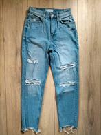Spijkerbroek bershka mom, maat 36, Ophalen of Verzenden, Zo goed als nieuw, Blauw, W28 - W29 (confectie 36)