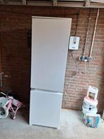 Koelvriescombinatie 1,5 jaar oud, Witgoed en Apparatuur, Koelkasten en IJskasten, 200 liter of meer, Met aparte vriezer, Zo goed als nieuw