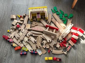 Eichhorn houten treinbaan beschikbaar voor biedingen