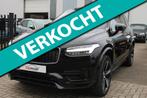Volvo XC90 2.0 T8 Twin Engine AWD R-Design Pano 360 ACC 408P, Auto's, Volvo, Gebruikt, Zwart, 150 min, 7 stoelen