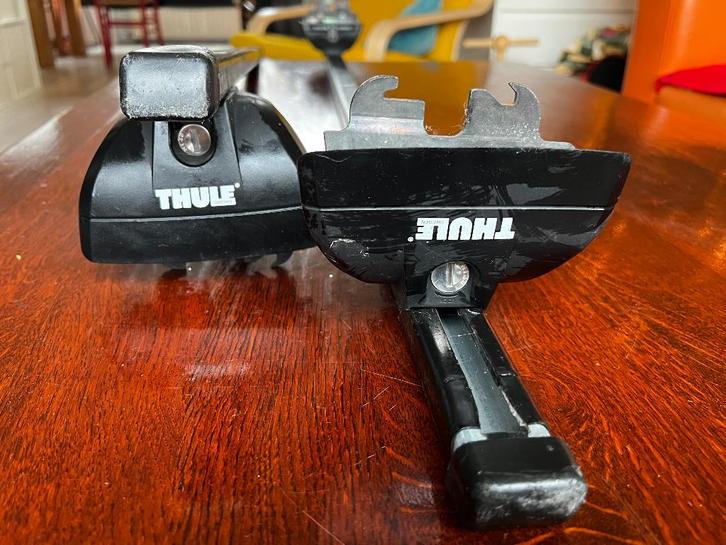 Thule Dakdragers Squarebar EVO en 2 voeten kits, Auto diversen, Dakdragers, Gebruikt, Ophalen of Verzenden