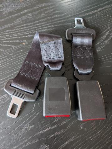 Gordelverlengers (37cm + 24cm) beschikbaar voor biedingen