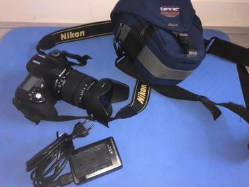 Nikon Spiegelreflexcamera met Sigma Lens beschikbaar voor biedingen