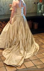 Gouden Trouwjurk met Vetersluiting, Ophalen, Zo goed als nieuw, Geel, Trouwjurk