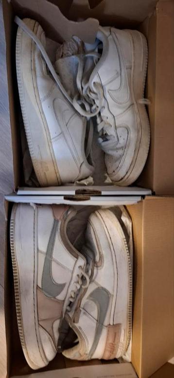 Nike Air Force 1 - 2 Paar - Maat 39/40 beschikbaar voor biedingen