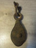 Antieke ijzeren katrol, Ophalen of Verzenden