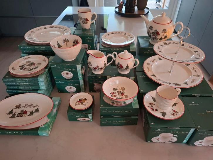 Wedgewood Windsor Kertservies, Huis en Inrichting, Keuken | Servies, Gebruikt, Compleet servies, Wedgwood, Keramiek, Ophalen