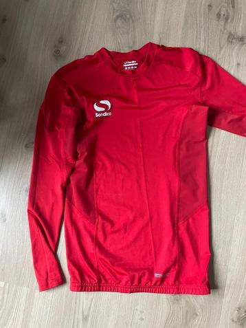 Thermo shirt Sondico rood maat S nieuw beschikbaar voor biedingen