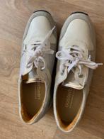 Orthopedische schoenen mt 40 41, Ophalen of Verzenden, Grijs, Sneakers of Gympen, Zo goed als nieuw