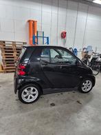 Smart Fortwo coupe MHD 2011 km 83998, Auto's, Automaat, Euro 5, Zwart, Zwart