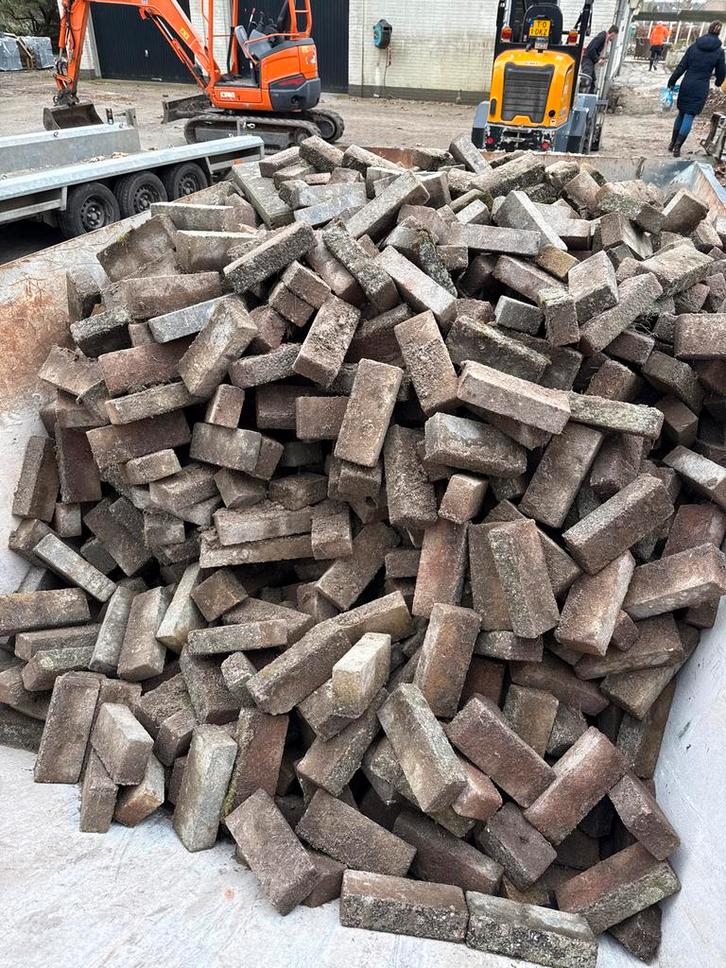 Gebruikte Waaltjes - Circa 20m2, Tuin en Terras, Tegels en Klinkers, Gebruikt, Klinkers, Beton, 10 m² of meer, Ophalen