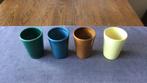 4 Retro bekers., Huis en Inrichting, Ophalen of Verzenden, Gebruikt, Effen, Kop(pen) en/of Schotel(s)