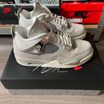 Jordan 4 frozen moments 43, Kleding | Heren, Schoenen, Nieuw, Ophalen of Verzenden, Sneakers of Gympen, Nike Jordan