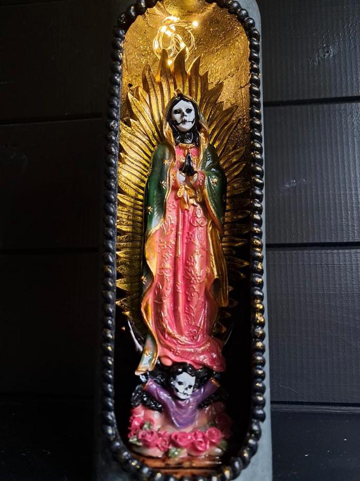 Dia de los Muertos Guadalupe Vintage Kruik met LED, Verzamelen, Beelden en Beeldjes, Ophalen of Verzenden