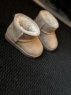 Uggs Laarsjes Maat 22 - Zo Goed Als Nieuw!, Ophalen, Zo goed als nieuw, Meisje, Laarsjes