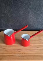 Rood emaille schenkkannetjes., Huis en Inrichting, Ophalen of Verzenden, Gebruikt