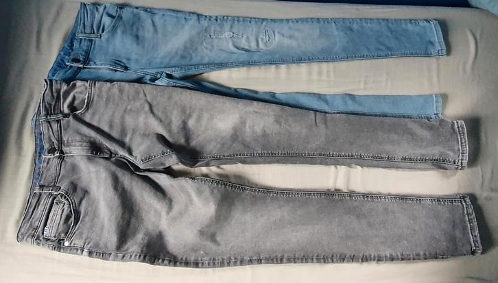 Twee skinny jeans maat 170, Kinderen en Baby's, Kinderkleding | Maat 170, Zo goed als nieuw, Jongen, Broek, Ophalen of Verzenden