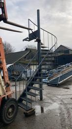 Stalen wenteltrap gegalvaniseerd, Ophalen, Zo goed als nieuw, 2 tot 4 meter