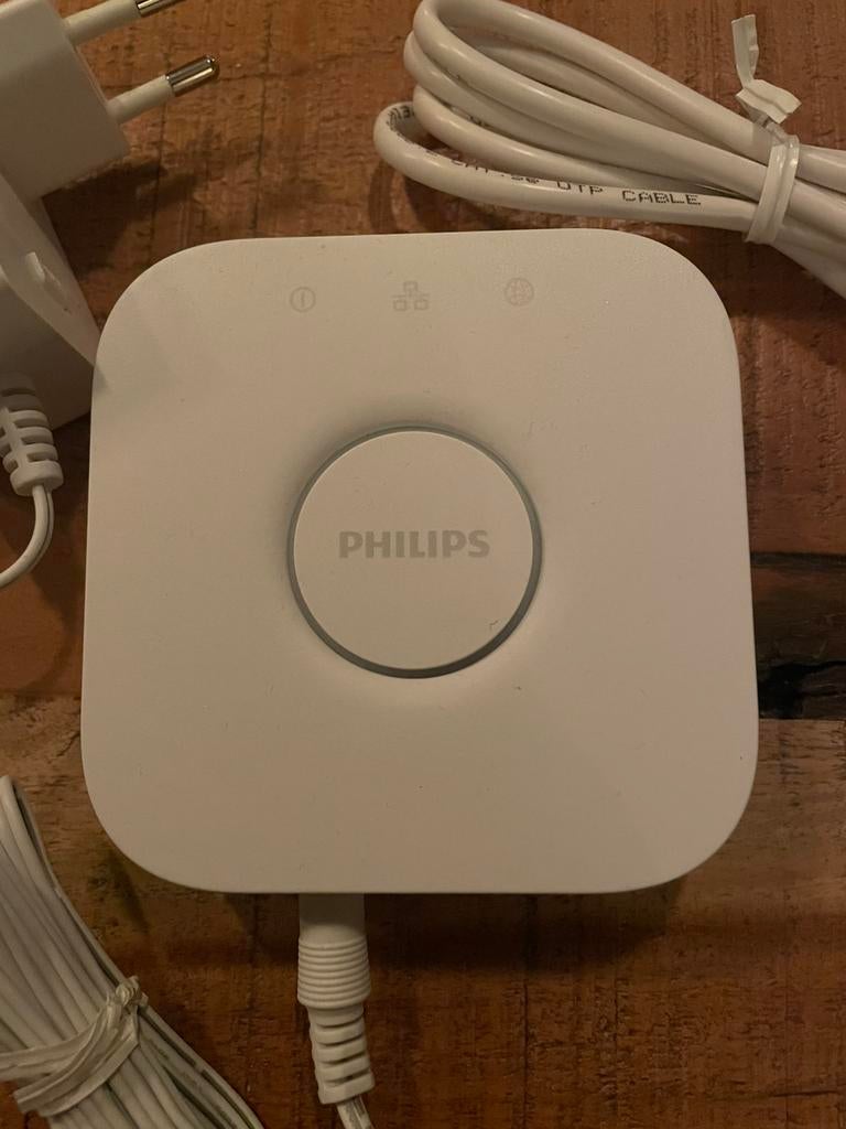 Philips Hue Bridge, Huis en Inrichting, Lampen | Overige, Ophalen of Verzenden, Zo goed als nieuw