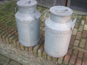 2x 20 liter melkbussen  beschikbaar voor biedingen