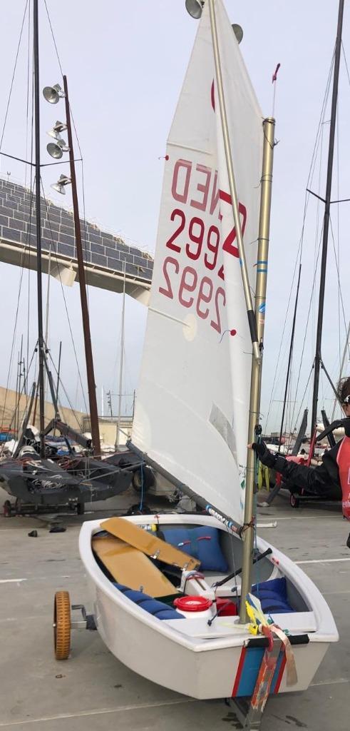 Optimist NED2992 Carter incl. zitzakhoes van zeil!, Watersport en Boten, Zeilen en Zeiltoebehoren, Gebruikt, Overige typen, Minder dan 15 m²