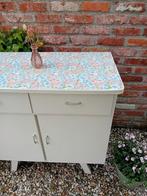 Vintage dressoir halkastje, Ophalen