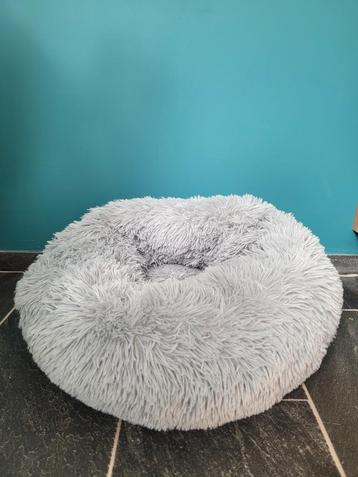 Nieuwe zachte kattenmand beschikbaar voor biedingen