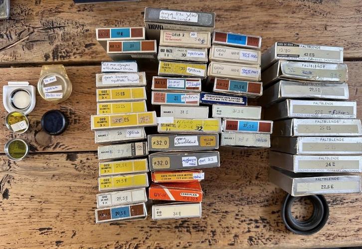 B&W ea filters 19- 49mm  22.5 24 25 27 29.5 30 32 35,5 43 46, Audio, Tv en Foto, Fotografie | Filters, Zo goed als nieuw, Beschermfilter