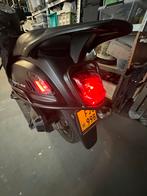 Sym fiddle 2 full option gecustomized geel kenteken, Fietsen en Brommers, Scooters | SYM, Ophalen, Maximaal 45 km/u, Zo goed als nieuw