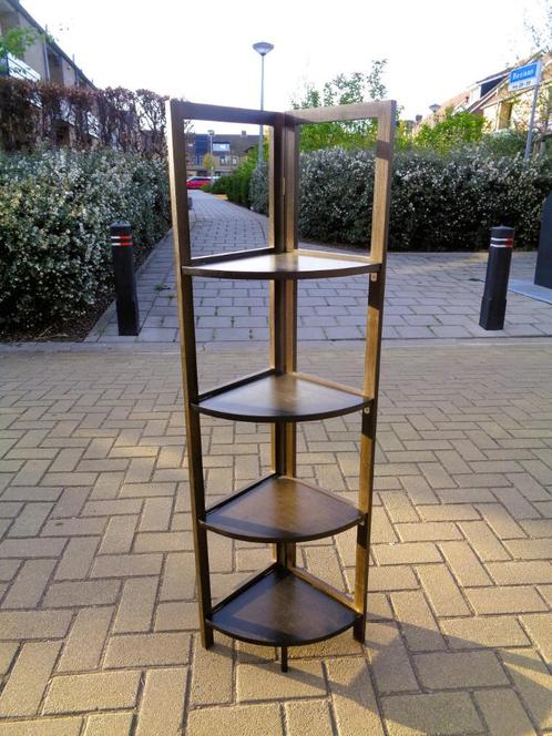 Houten inklapbaar hoekrek met 4 inklapbare plankjes, Huis en Inrichting, Woonaccessoires | Zuilen en Pilaren, Gebruikt, Ophalen