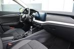 Skoda Octavia Combi 1.0 TSI Business Edition Plus Led Navi D, Stof, Gebruikt, Adaptive Cruise Control, Wit