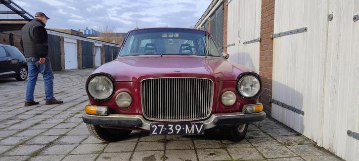 Volvo 164 3.0 1970 Rood mooie harde basis en compleet, Auto's, Volvo, Particulier, Overige modellen, Lichtmetalen velgen, Mistlampen