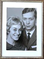 Oud fotolijstje (972) met bewerkte rand, Antiek en Kunst, Antiek | Woonaccessoires, Ophalen of Verzenden