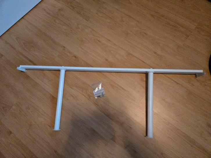 Ikea witte kleding roede, Kleding | Dames, Kledingrekken, Zo goed als nieuw, Ophalen